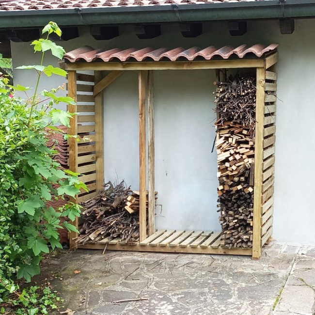 Onlywood Legnaia da esterno 180 x 50 x 180 h. cm in legno trattato