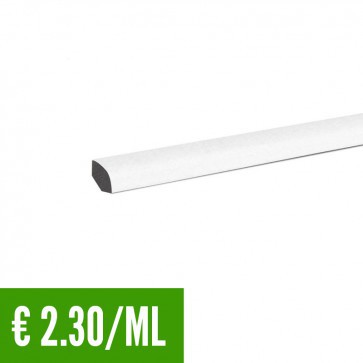 Battiscopa PVC Bianco Impermeabile con Passafilo - Angolare - 14 x 14 mm - CONFEZIONE RISPARMIO 24 ML