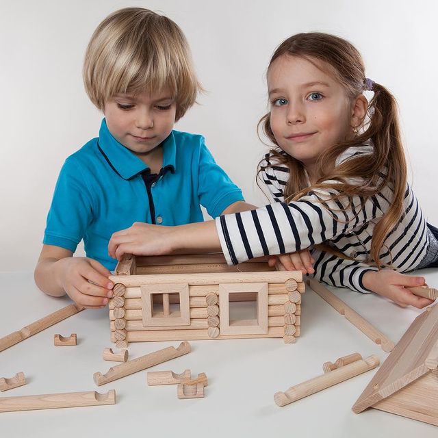 Costruzioni in legno per bambini