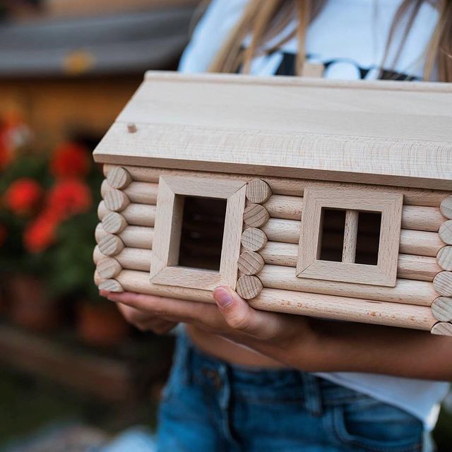 Giochi ad incastro in legno per bambini