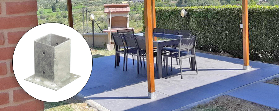 Pergole fissaggio a terra con staffa a bicchiere
