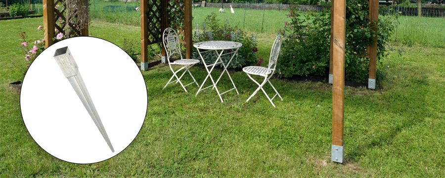 Pergole fissaggio a terra con staffa a punta