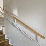 Onlywood Corrimano Legno Ayous Grezzo UNIVERSALE 46 x 32 mm - Asta da 3 Metri-58373