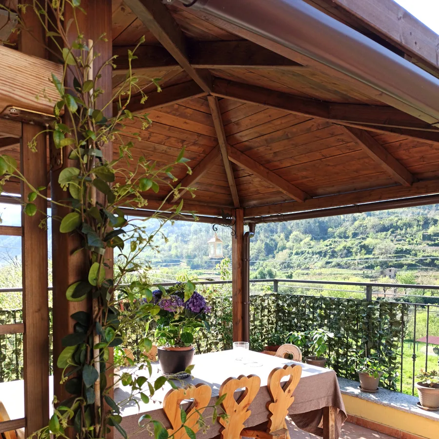 Gazebo in Legno KIOSK Tetto con tegole 629x347 cm - Antivento-37585