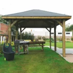 Gazebo in Legno KIOSK Tetto con tegole 629x347 cm - Antivento-0
