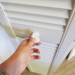 Onlywood Anta per Armadio a Muro a Persiana 810 x 2050 mm in Legno verniciato Bianco-48096