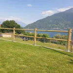 Onlywood Staccionata a 2 traverse in Pino certificato due fori (misure L 200cm x H 150cm) - Modulo continuativo con 1 piantone -49129
