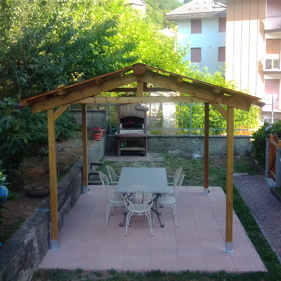 Onlywood Gazebo in Legno impregnato TIP 4 x 4,8 Tetto Antivento - Personalizzabile-48204