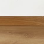 BATTISCOPA IN LEGNO TEAK Impiallacciato - 13 x 80 mm - Asta da 2,40 m-52732