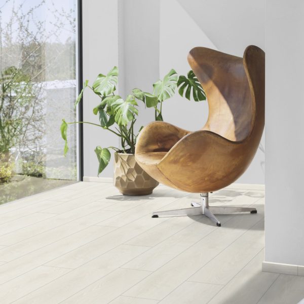 Laminato Pergo AC5 Visby Rovere Bianco Ghiaccio – 190 x 8 x 1380 mm-0
