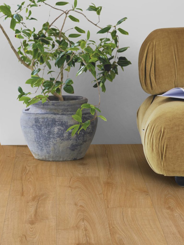 Laminato Pergo AC4 Visby Rovere Cottage – 190 x 8 x 1380 mm-0