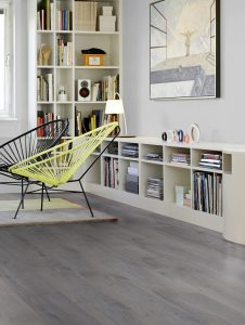 Laminato Pergo AC4 Visby Rovere Grigio Urban – 190 x 9 x 1380 mm-0