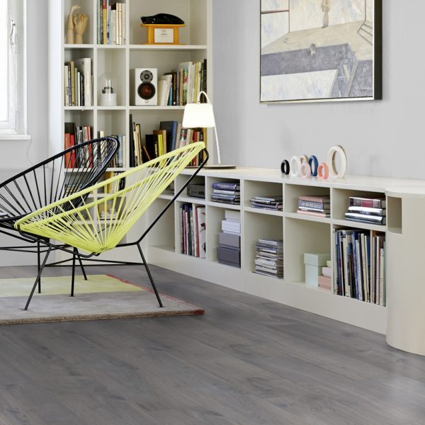 Laminato Pergo AC5 Visby Rovere Grigio Urban – 190 x 9 x 1380 mm-0