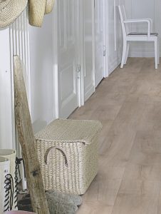 Laminato Pergo AC4 Visby Rovere New England – 190 x 8 x 1380 mm-87256