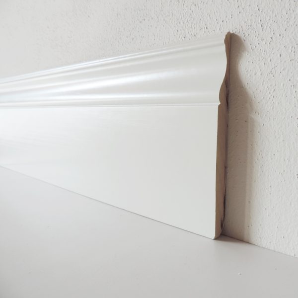 CAMPIONE - Battiscopa 140x13 mm Legno BIANCO - Modello Luxor - -0