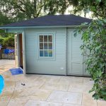 Onlywood Casetta da giardino Angolare in legno SIGRID - 440 x 300 cm-55217