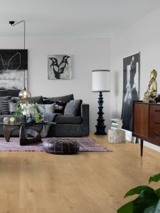 Laminato Pergo AC4 Odense Rovere Brillante-0