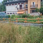 Onlywood Staccionata Valdostana a mezzi pali in Castagno semi tornito PREZZO a Campata 150/200 cm - foto 5