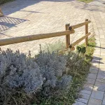 Onlywood Staccionata in Legno Valdostana a pali interi in Pino PREZZO a Campata 150/200 cm - foto 9