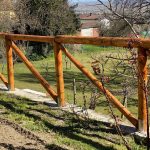 Onlywood Staccionata in Legno Rustica con traversa diagonale in Castagno Scortecciato-84027