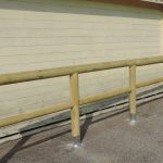 Onlywood Staccionata in Legno a 1 traversa + Corrimano in Pino -0