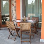 Set tavolo e sedie da giardino RODI in legno trattato-86308