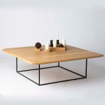 Tavolino da salotto in legno di Rovere impiallacciato con struttura in metallo nero verniciato - 120 x 120 x 40 h. cm-0