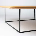 Tavolino da salotto in legno di Rovere impiallacciato con struttura in metallo nero verniciato - 120 x 120 x 40 h. cm - foto 3