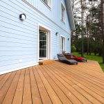 Listoni Legno per Esterno con Zigrinatura Antiscivolo in Legno di Pino Thermowood-90301