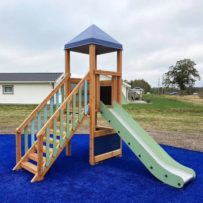 Parco Giochi in Legno di Larice LOGO TOWER Torre con Scivolo - Certificato EN 1176 Uso Pubblico-0