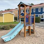 Parco Giochi in Legno di Larice PIXIE Torre con Scivolo - Certificato EN 1176 Uso Pubblico-0