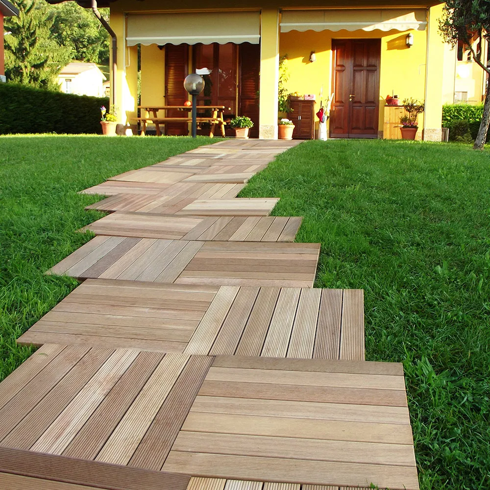 Posa piastrelle legno
