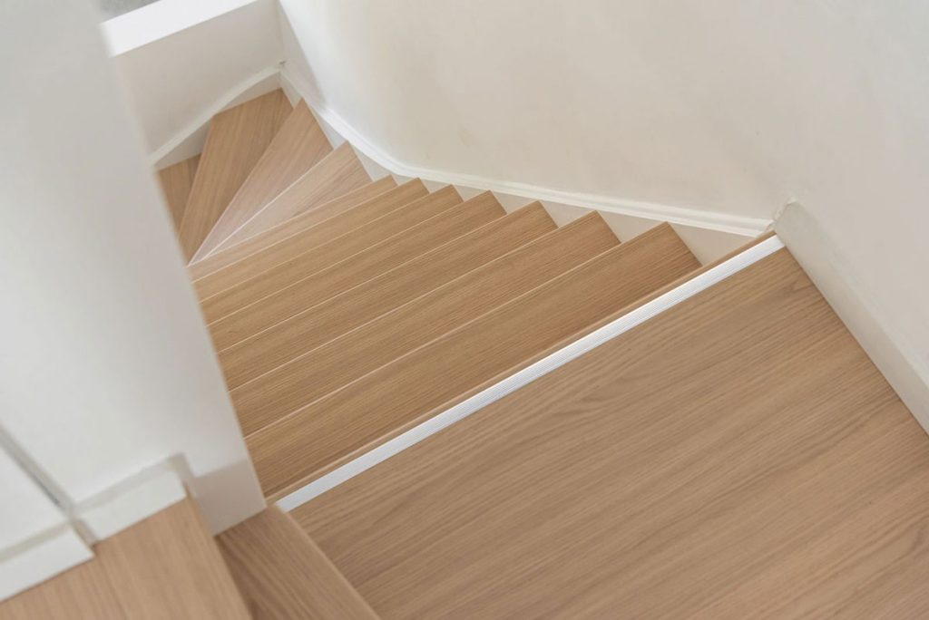 rivestimento scala onlywood