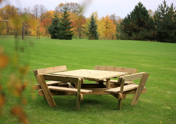Tavolo Picnic MEGA SQUARE 8 posti 260×260 cm