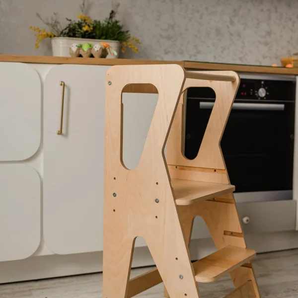 Learning tower, torre Montessori in legno per la cucina con protezione removibile